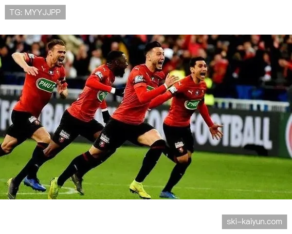 数据前瞻：斯特拉斯堡与洛里昂的保级六分战历史交手记录